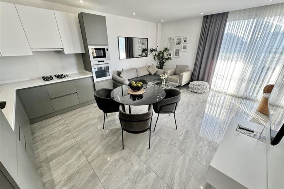 Sea Magic Royal D5 5