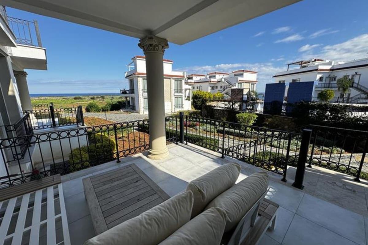 Sea Magic Royal G12A 4