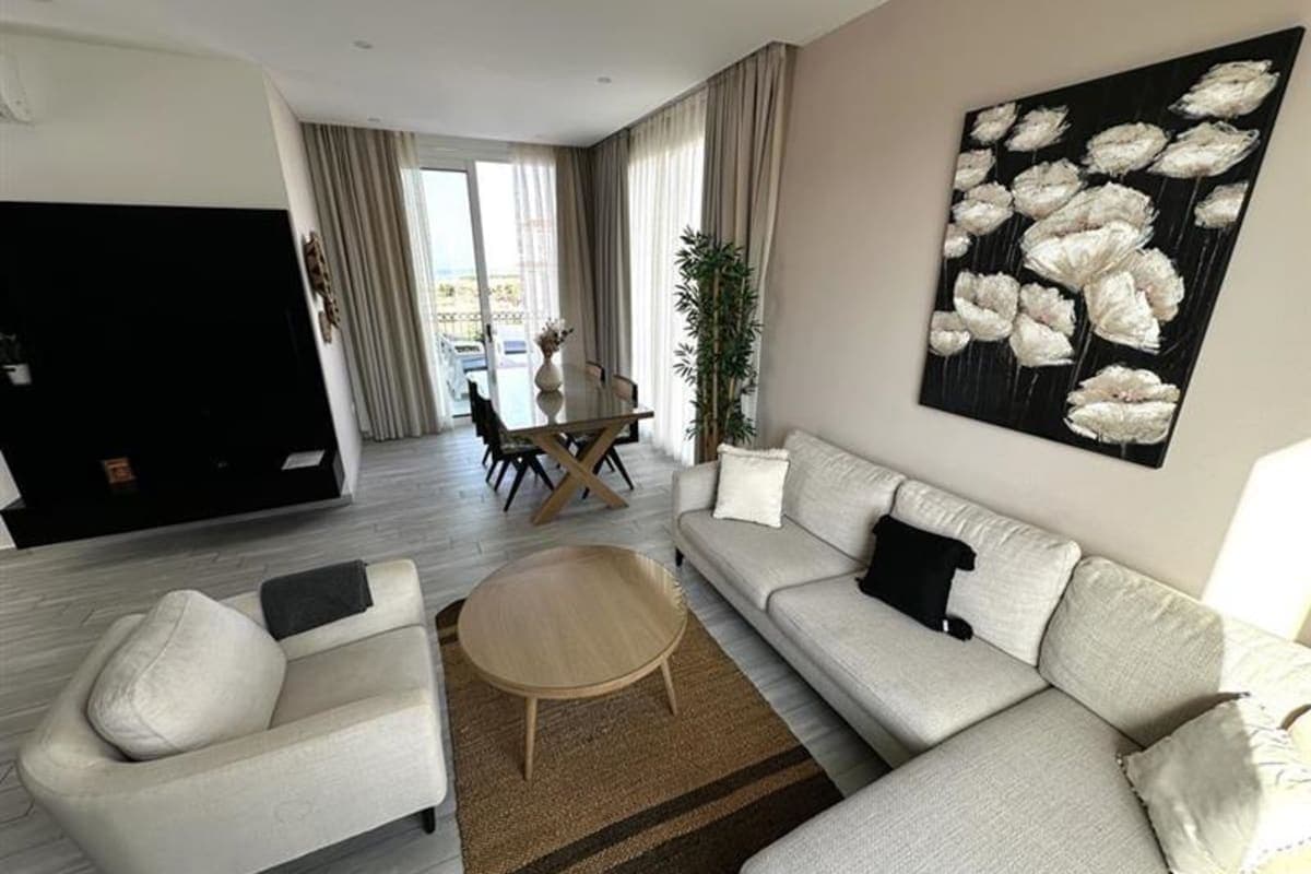 Sea Magic Royal G16 2