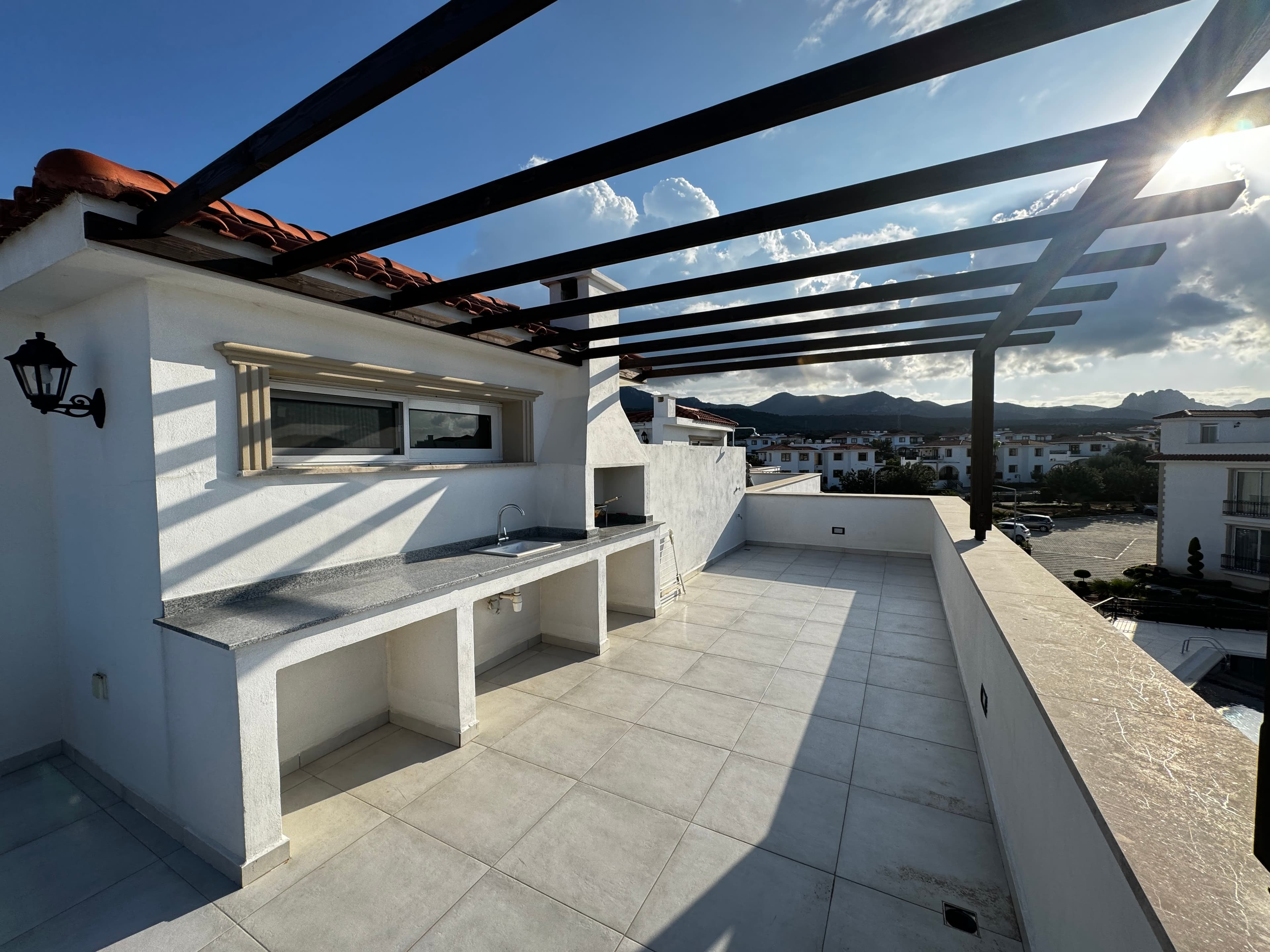 Sea Magic Royal E6 2