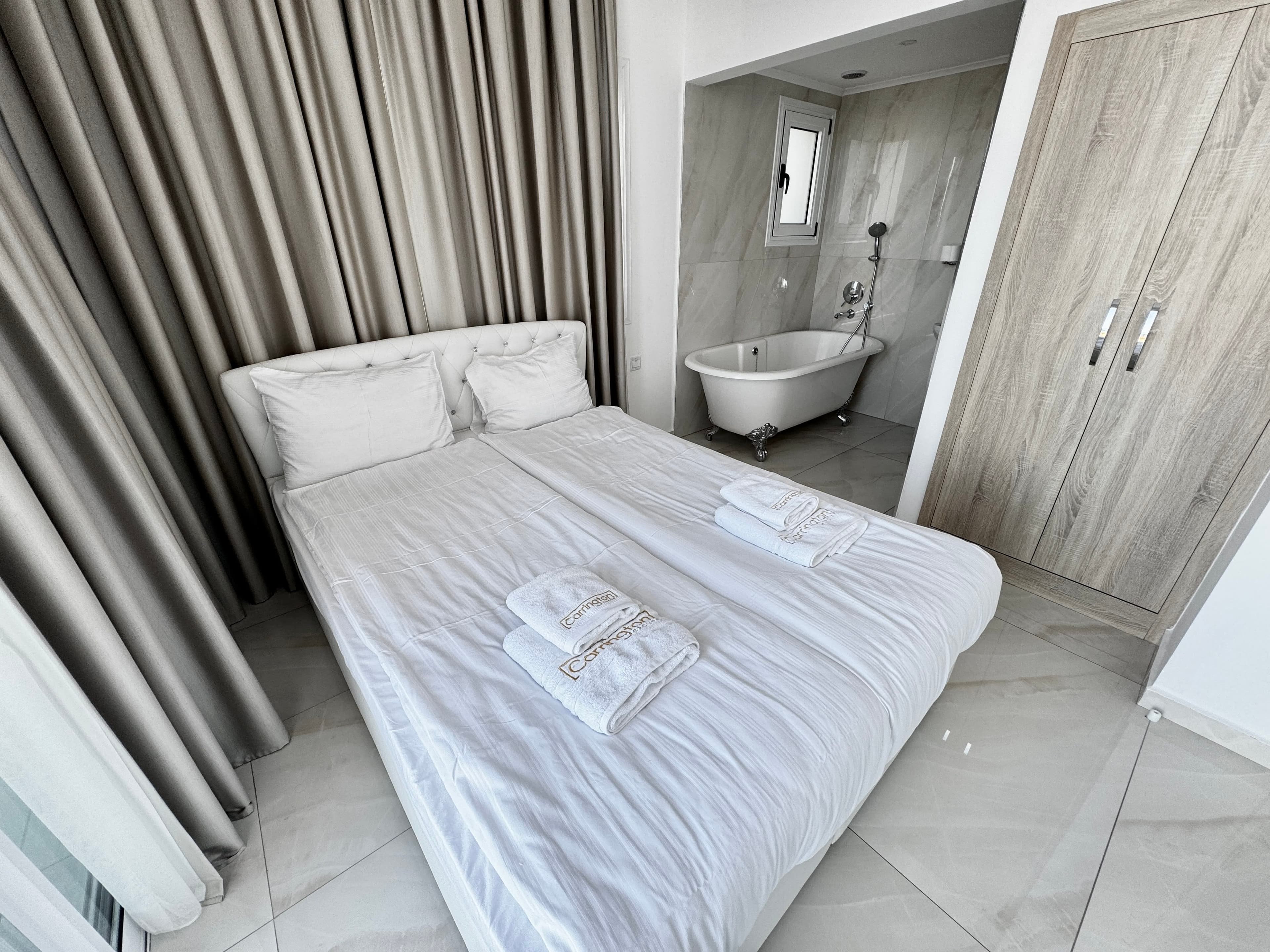 Sea Magic Royal E6 4